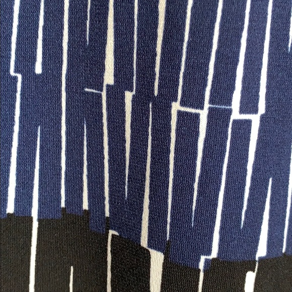 Max Studio 3/4 sleeve top - Picture 3 of 3